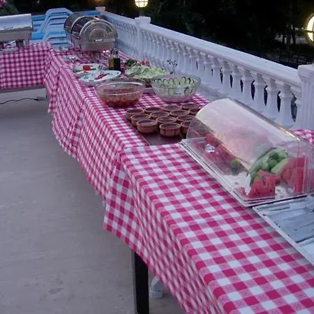Alacati Golden Resort Hotel 3*