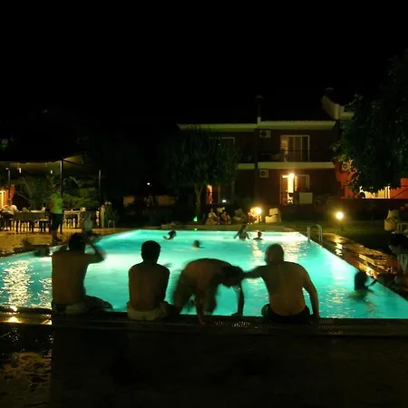 Alacati Golden Resort ホテル Çeşme