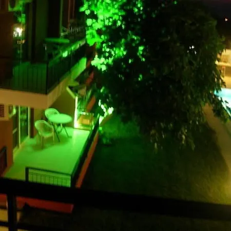 阿拉卡提金度假酒店 Çeşme