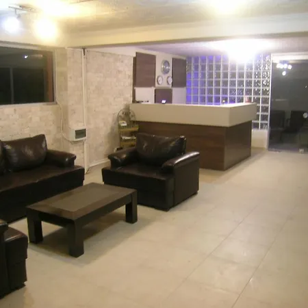 阿拉卡提金度假酒店 酒店 Çeşme